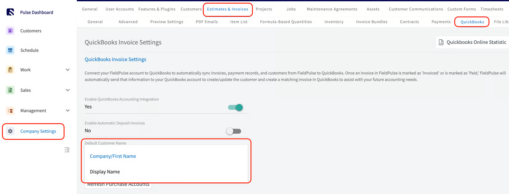 QuickBooks Invoice Settings with the Default Customer Name dropdown open to Company/First Name and Display Name