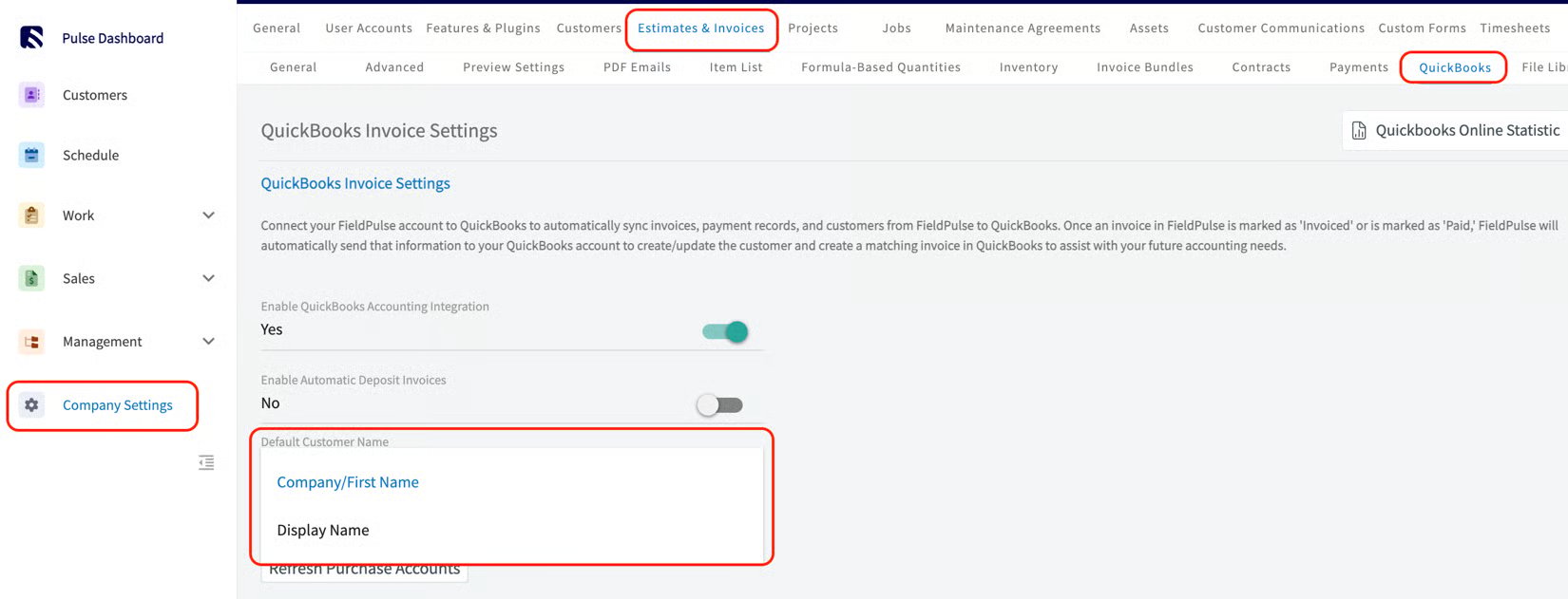 QuickBooks Invoice Settings with the Default Customer Name dropdown open to Company/First Name and Display Name