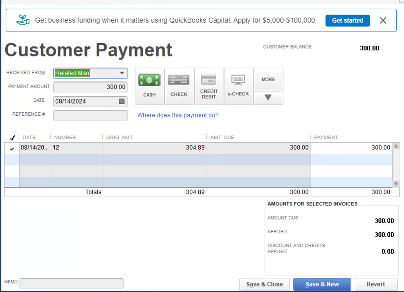 QuickBooks Desktop Customer Payment window applying a cash payment to invoice 12