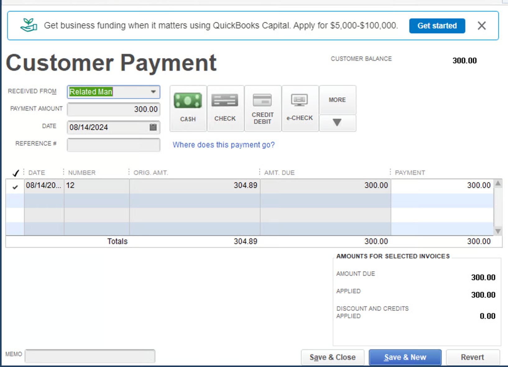 QuickBooks Desktop Customer Payment window applying a cash payment to invoice 12