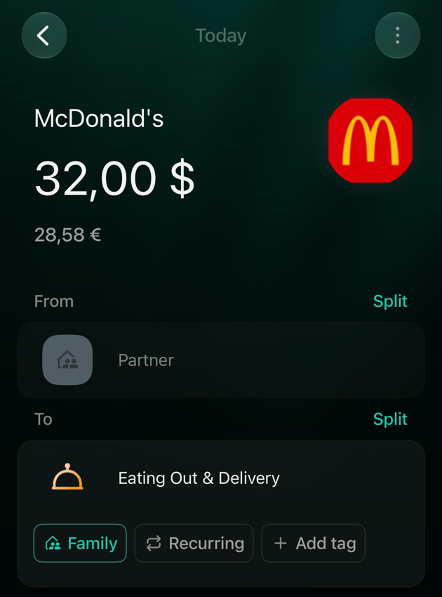 Отримана транзакція McDonald's на 32 долари в iOS: From Partner притемнено, To Eating Out & Delivery з увімкненим Family, Recurring і Add tag.