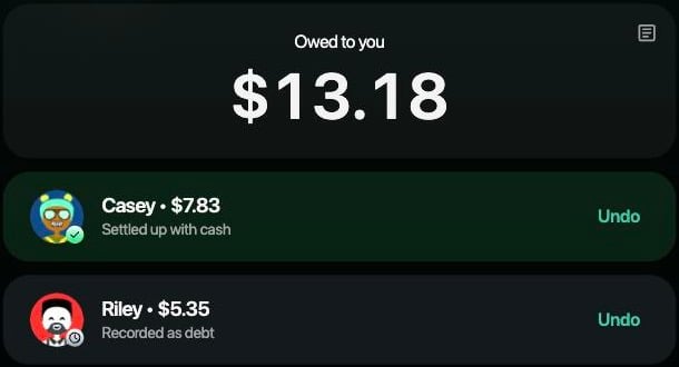 Owed to you $13.18 y luego Casey $7.83 Settled up with cash y Riley $5.35 Recorded as debt, cada una con Undo.