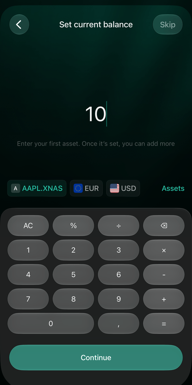 Екран Set current balance в iOS: введено 10, вибрано AAPL.XNAS, поруч EUR, USD, Assets і Continue.