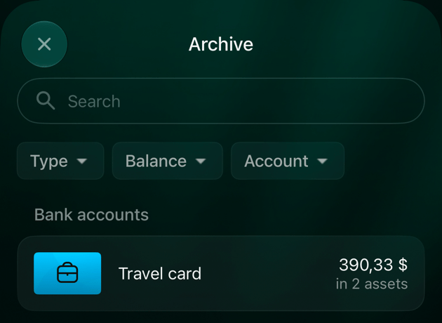 Pantalla Archive en iOS con Travel card en Bank accounts, 390,33 $ in 2 assets.