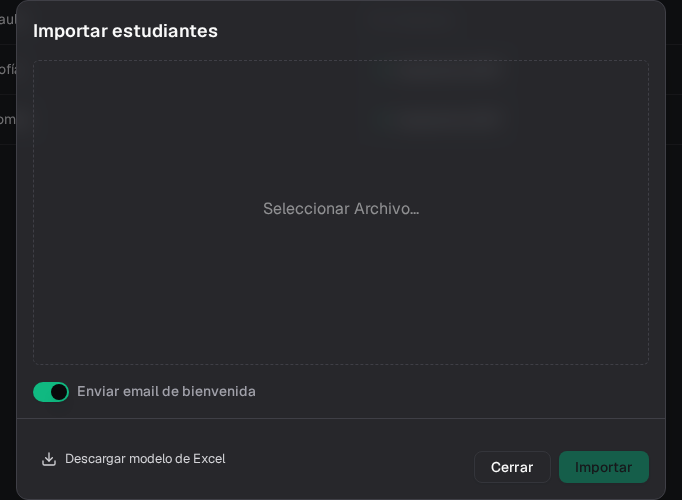 Modal de importación con acceso a la plantilla, archivo XLSX y opción de bienvenida