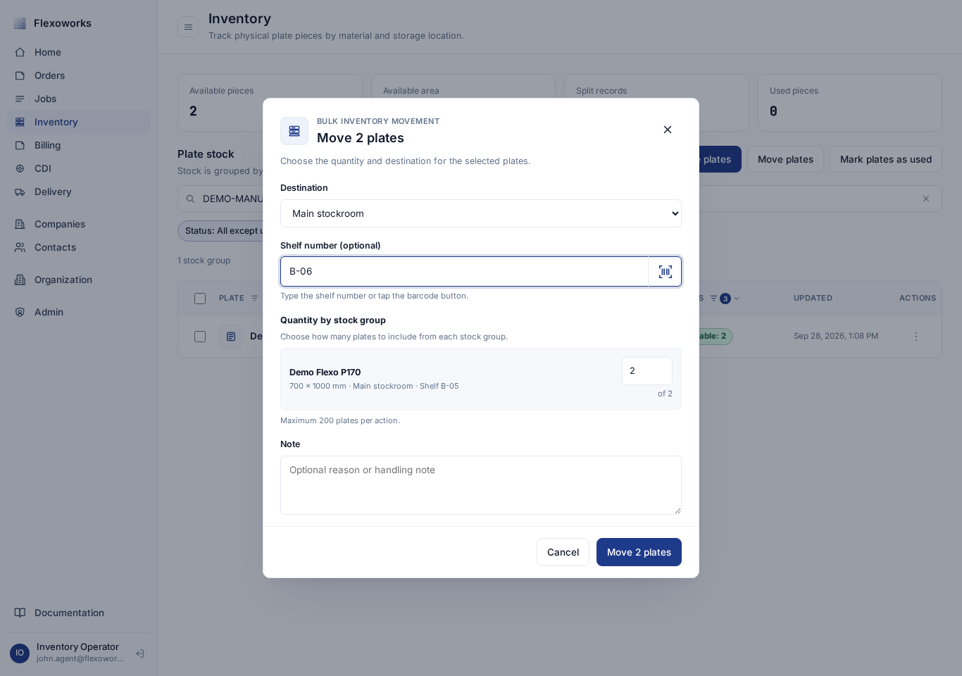Move two plates dialog with the destination above the stock quantity and optional note