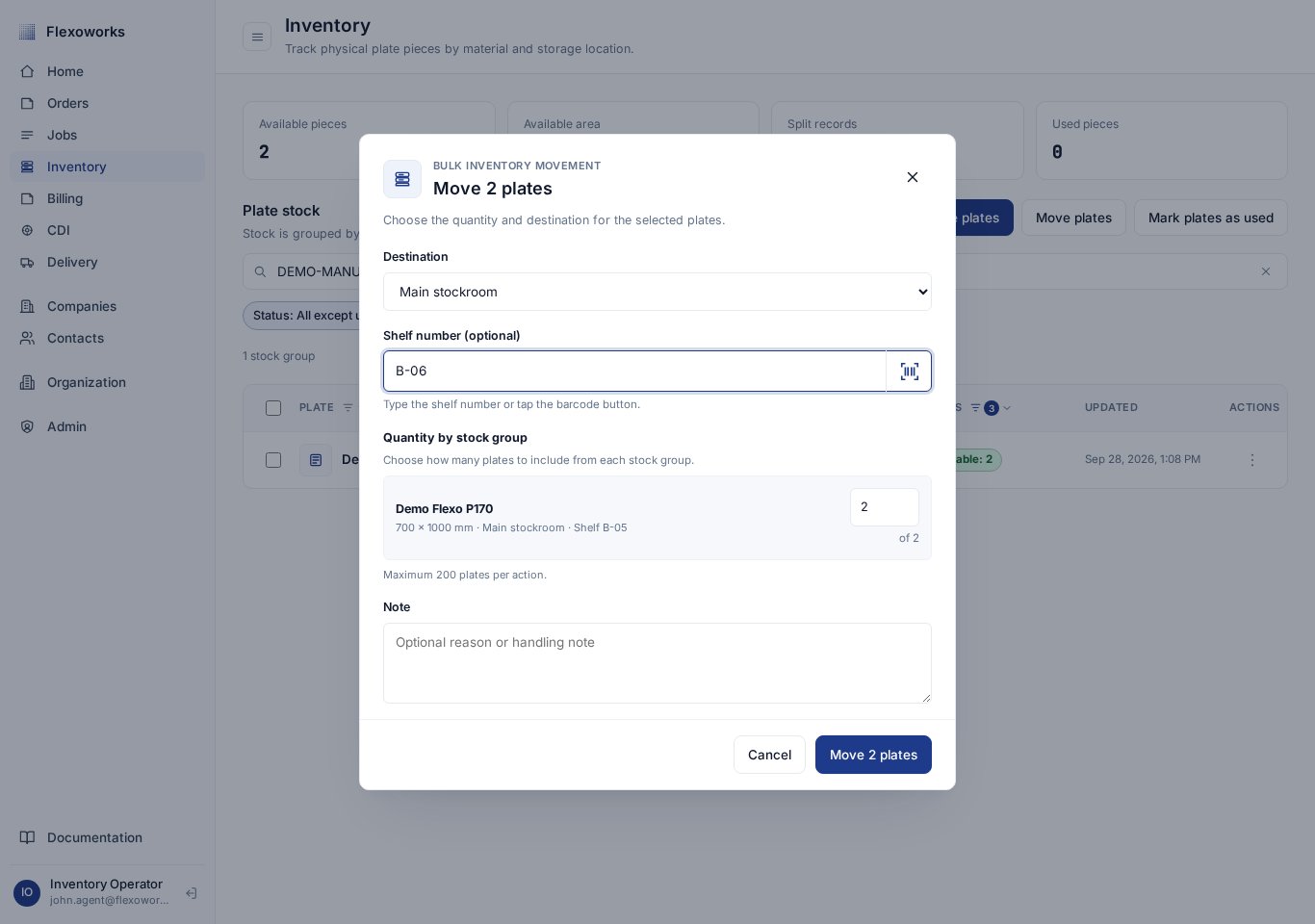 Move two plates dialog with the destination above the stock quantity and optional note