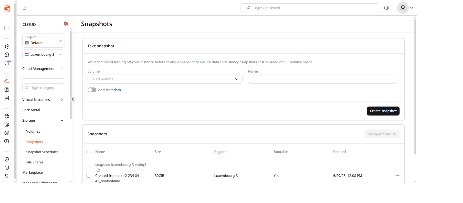 Snapshots list with name, size, region, and created columns