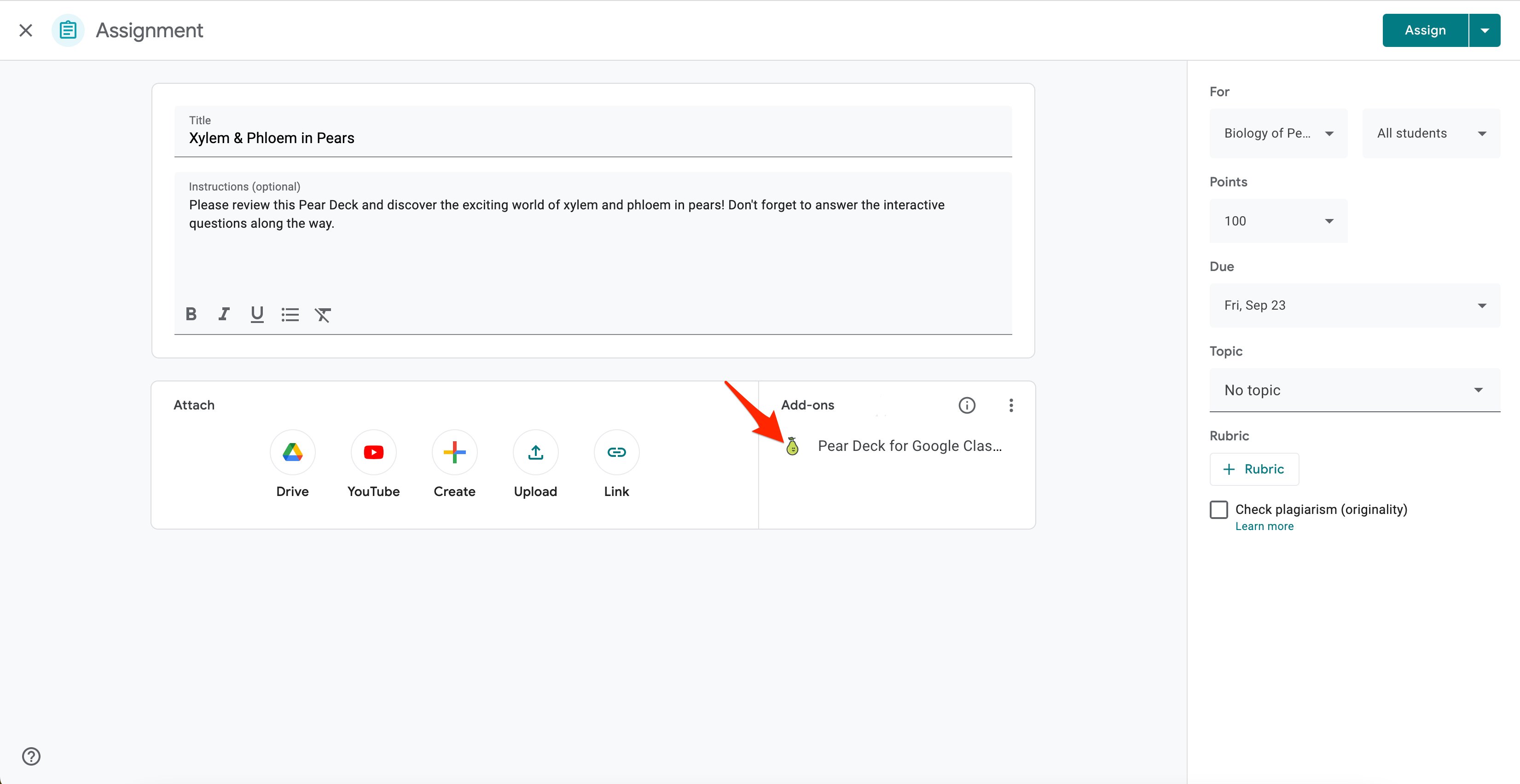 New Assignment window; red arrow pointing at the Pear Deck for Google Slides add-on button