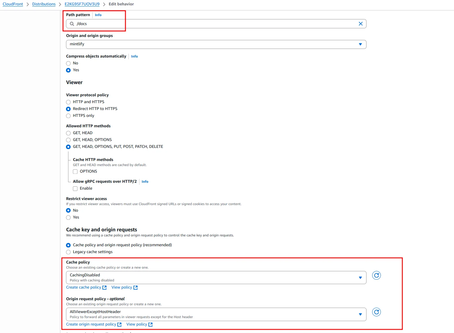 Página "Create behavior" de CloudFront con un "Path pattern" de "/docs/*" y "Origin and origin groups" apuntando a la URL acme.mintlify.dev.