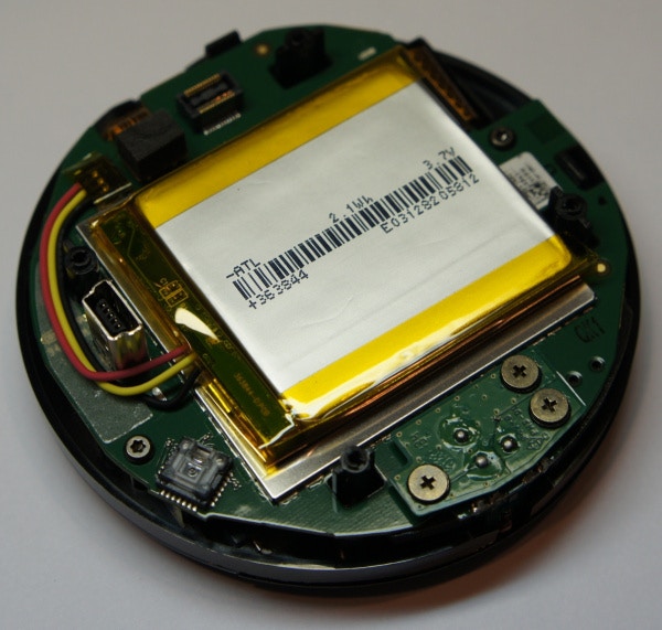 Gen 1 Nest internal components exposed