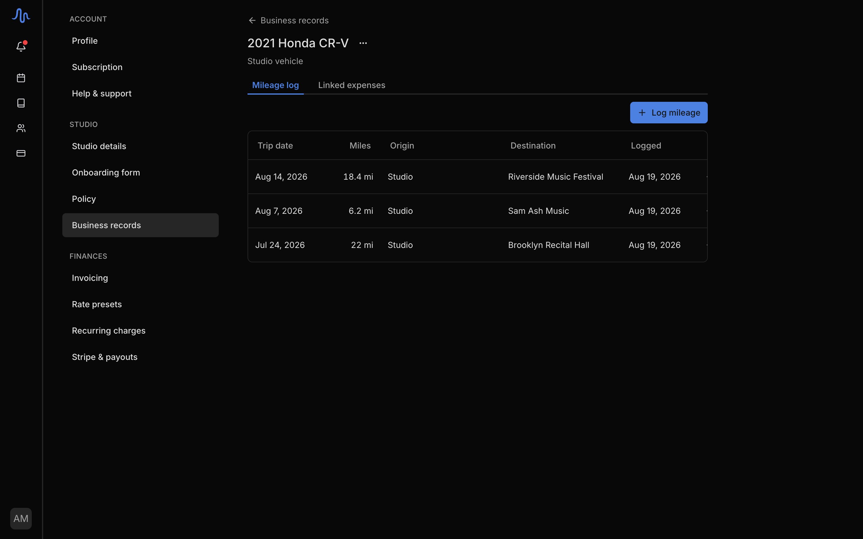 A vehicle page with the Mileage log and Linked expenses tabs
