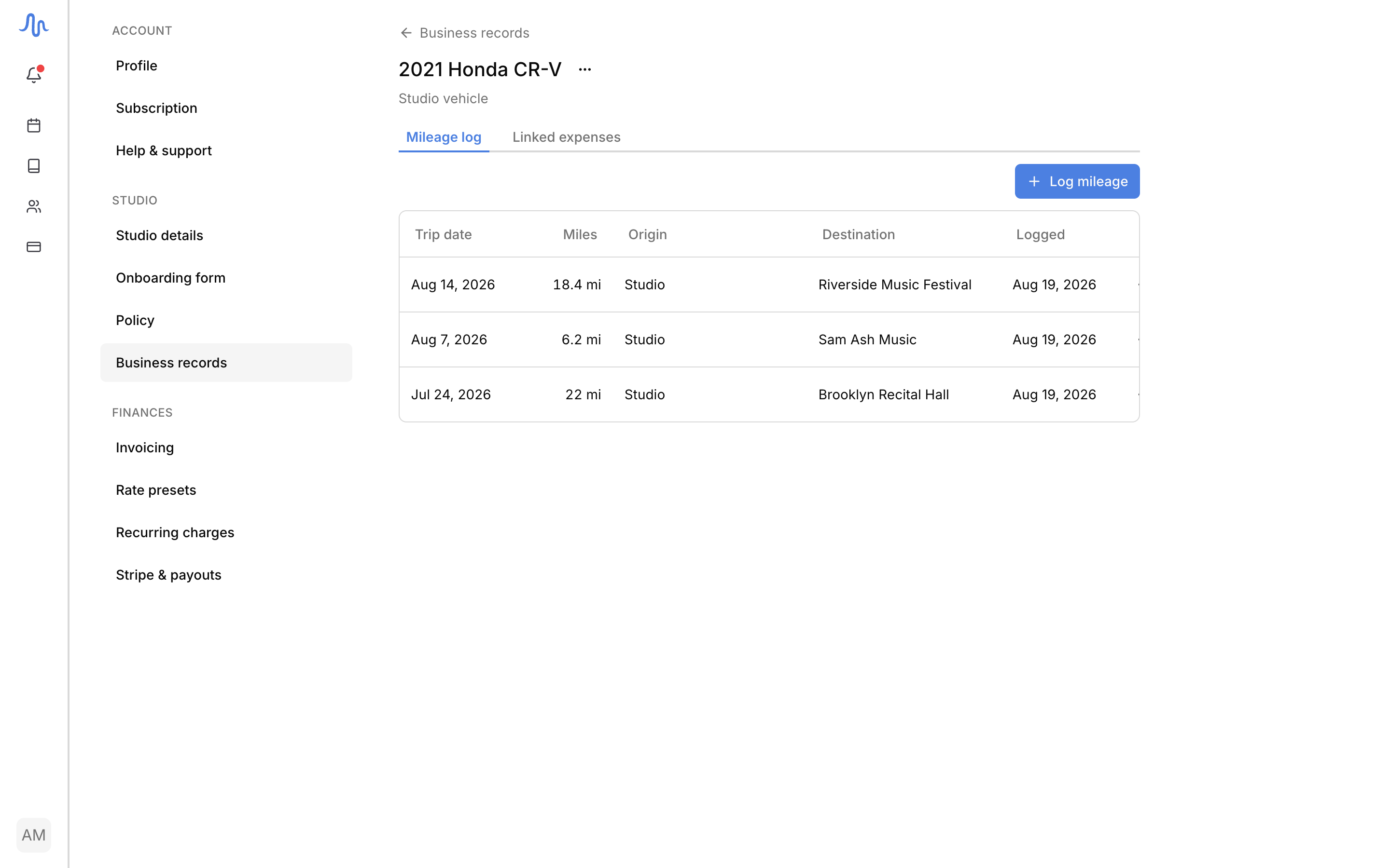 A vehicle page with the Mileage log and Linked expenses tabs