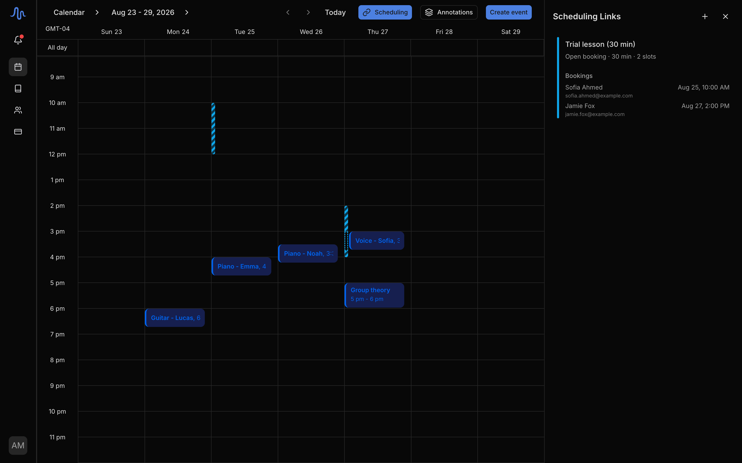 The week grid with two colored availability bars in the left gutter and a link's settings open in the panel