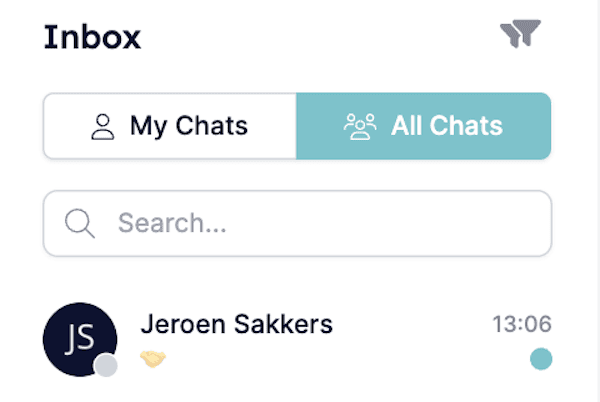 Teal dot on the right of a conversation indicating an unread inbound message