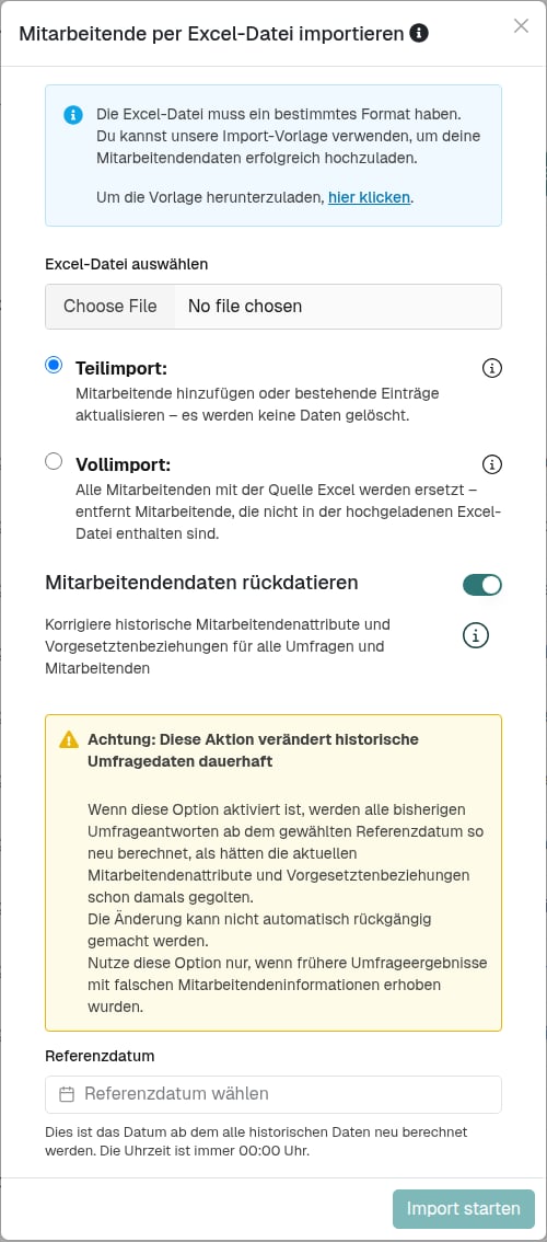 Abschnitt „Mitarbeitendendaten rückdatieren" mit aktiviertem Schalter, gelbem Warnhinweis und dem Feld „Referenzdatum"