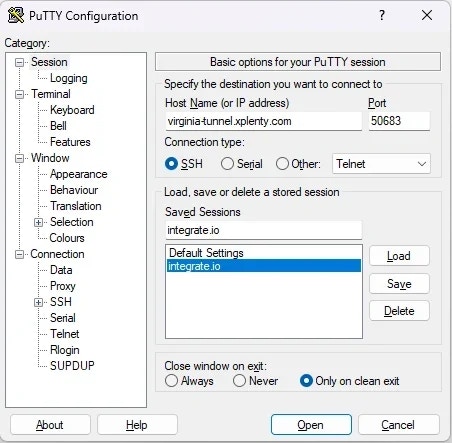 PuTTY session with hostname set to the tunnel server and port 50683
