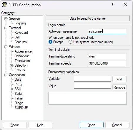 PuTTY Connection Data tab with sshtunnel as the auto-login username