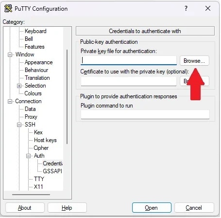 PuTTY Auth Credentials tab with private key file selected