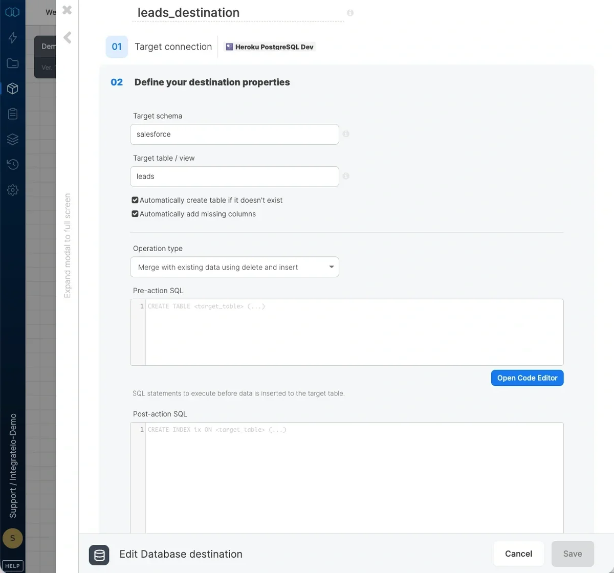 Destination schema with id column marked as merge key
