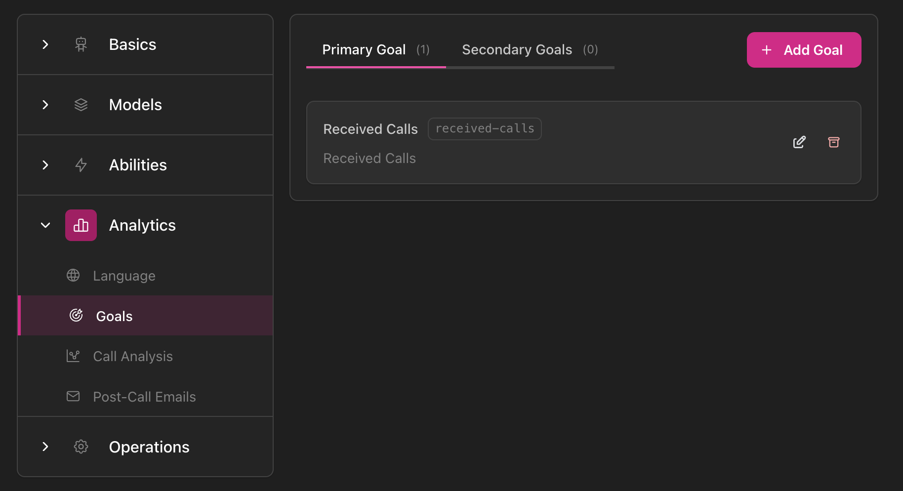 Interface de configuration des objectifs montrant la barre latérale de navigation avec la section Analytics développée et Objectifs sélectionnée, onglet Objectif Principal montrant un objectif 'Appels Reçus' avec l'ID d'objectif 'received-calls' et les icônes éditer/supprimer, onglet Objectifs Secondaires montrant 0 objectifs, et le bouton Ajouter un Objectif en haut à droite