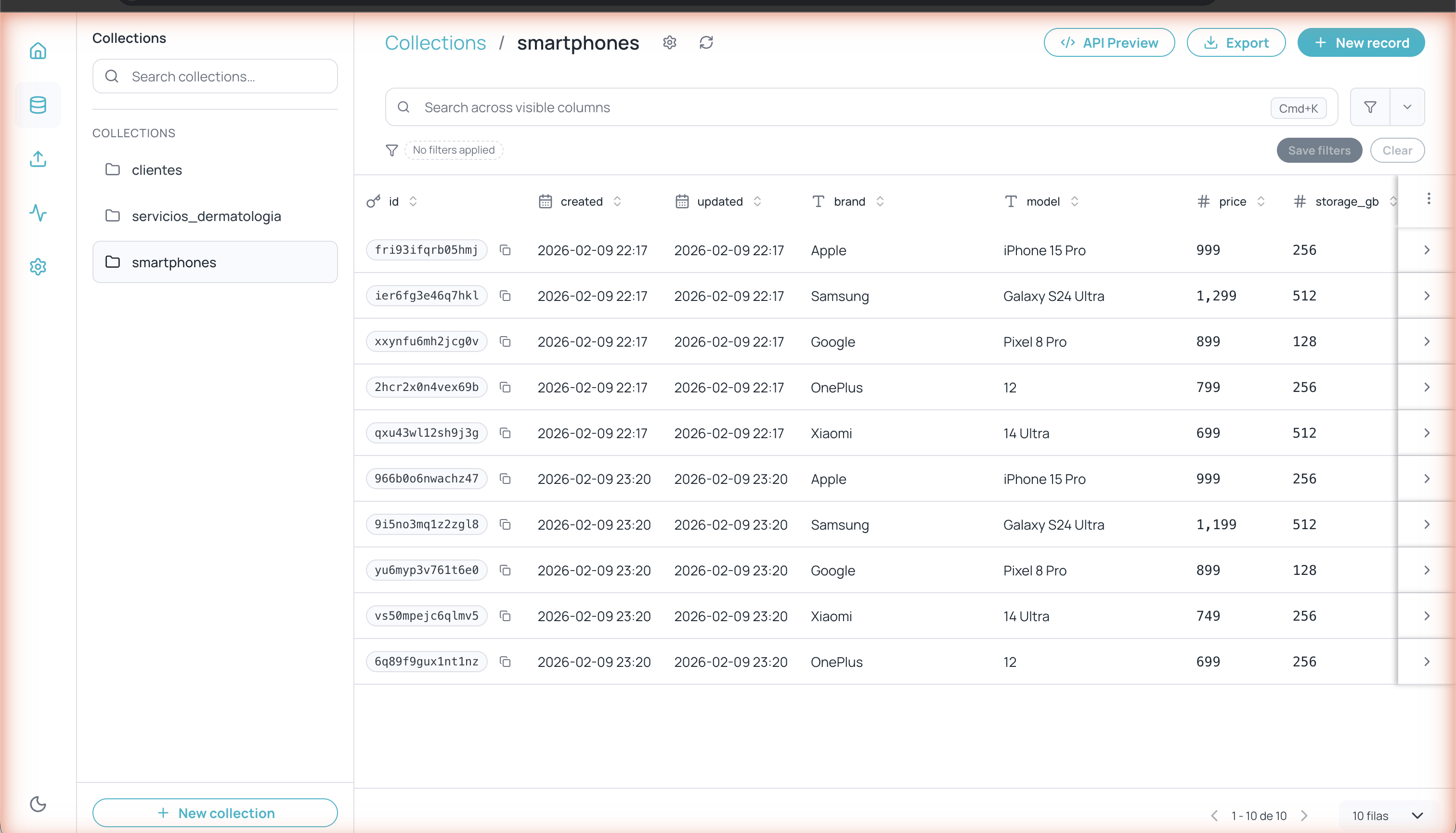 Vista de la tabla de registros de una colección en Databases con columnas, búsqueda y acciones