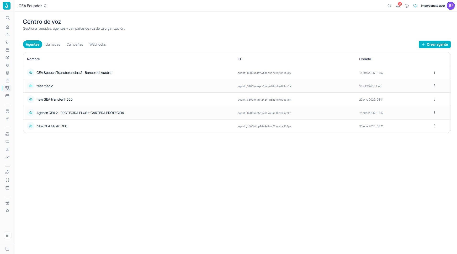 Voice con las pestañas Agentes, Llamadas, Campañas y Webhooks, y la tabla de agentes con su nombre, ID y fecha de creación