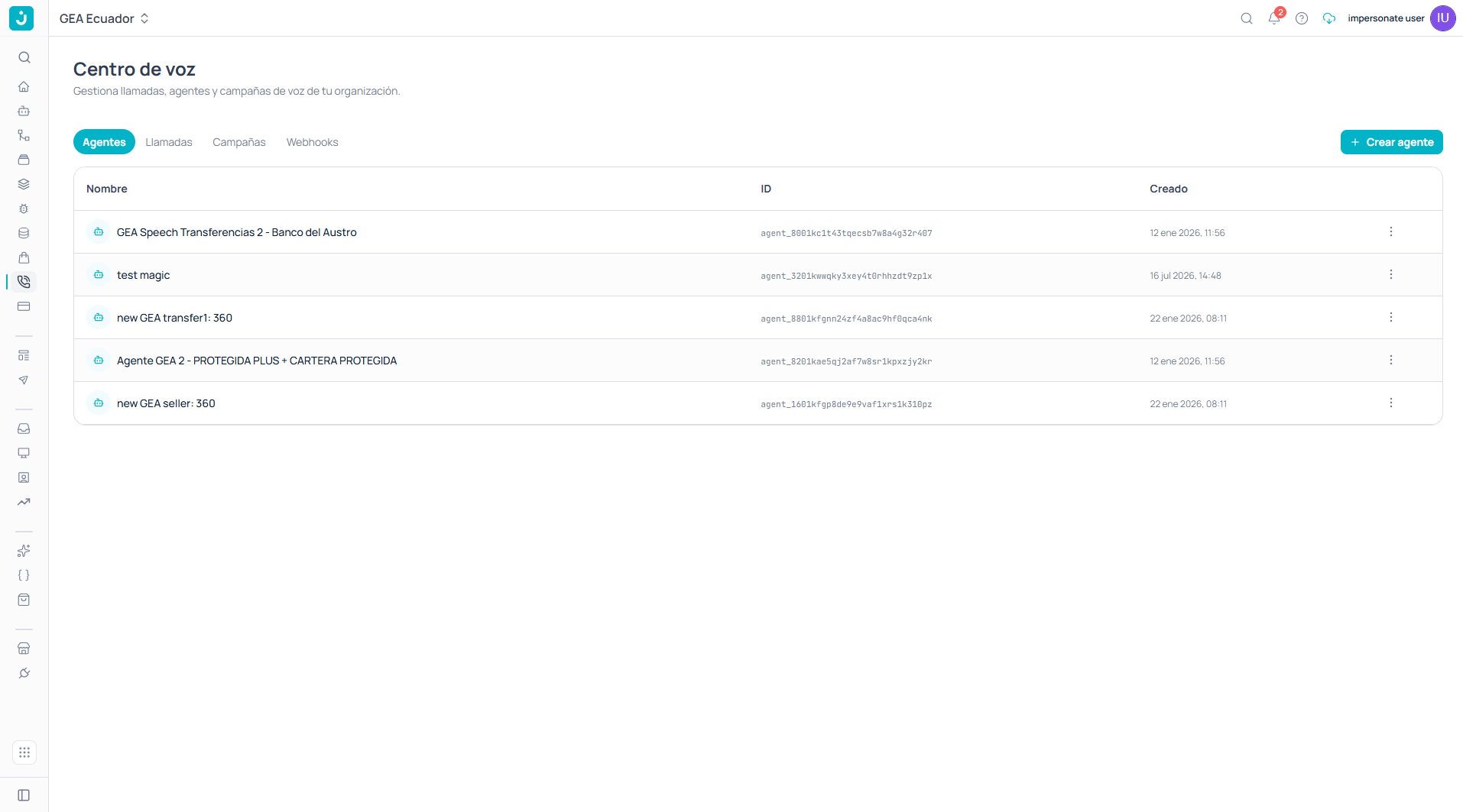 Voice con las pestañas Agentes, Llamadas, Campañas y Webhooks, y la tabla de agentes con su nombre, ID y fecha de creación