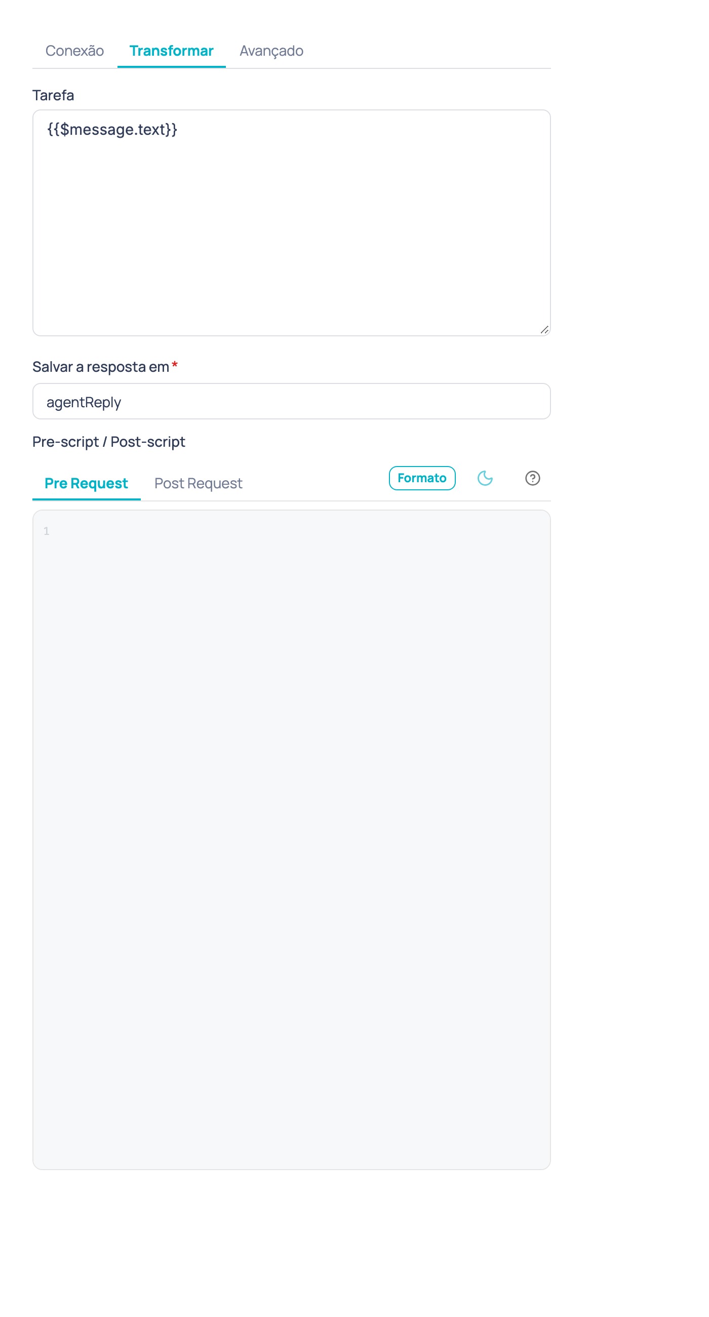 Aba Transformar do nó Agente de IA externo com o campo Tarefa, a variável Salvar a resposta em, e o editor de Pre Request / Post Request