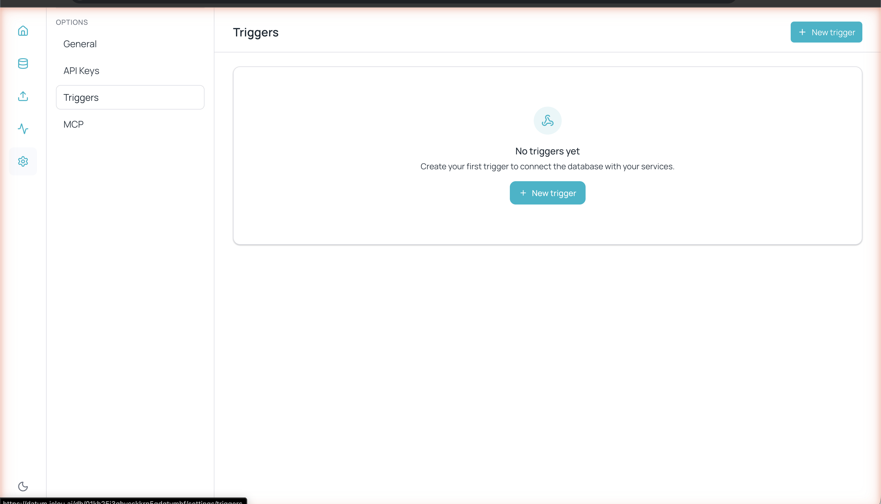 Página de Triggers com estado vazio e botão New trigger