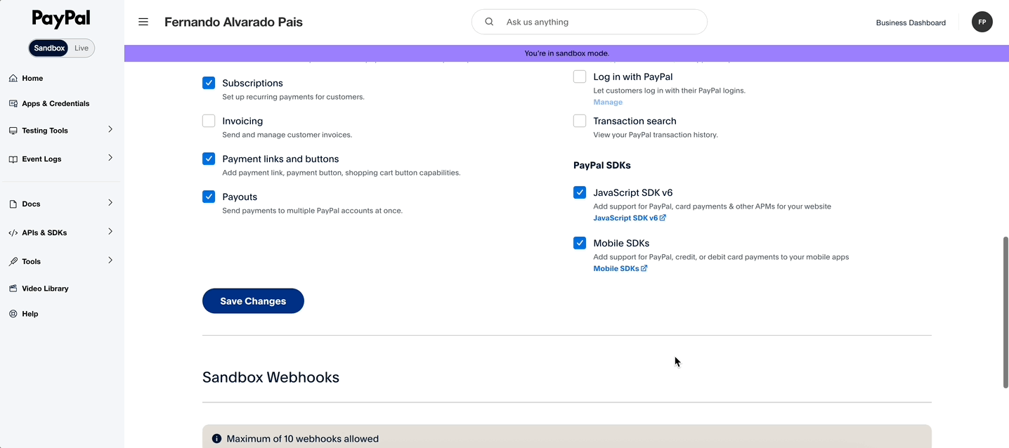 Animación en PayPal Developer (Sandbox): agregar webhook, pegar la URL de Jelou y seleccionar eventos de captura de pago