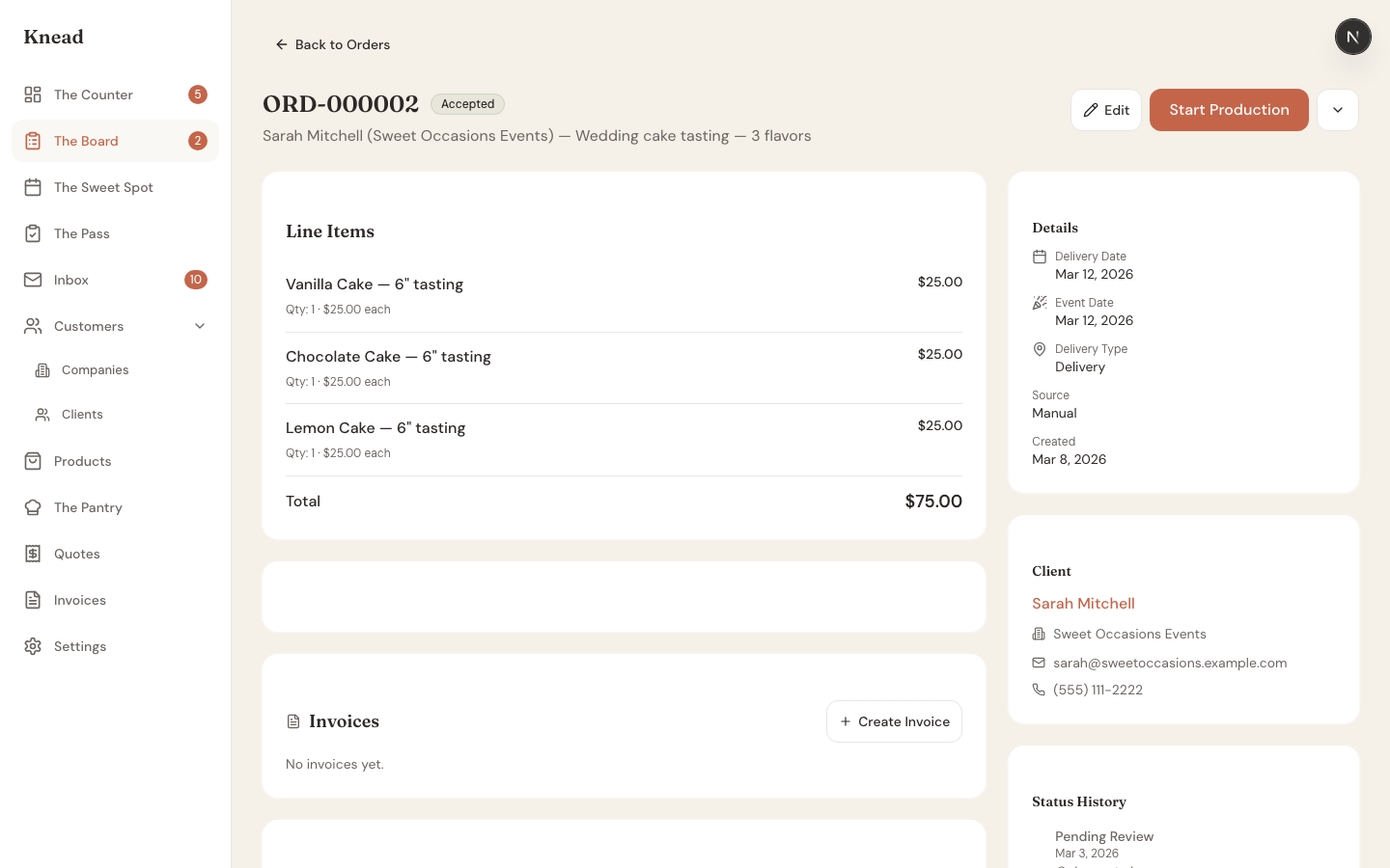 Accepted order showing line items, delivery date, and invoice creation options