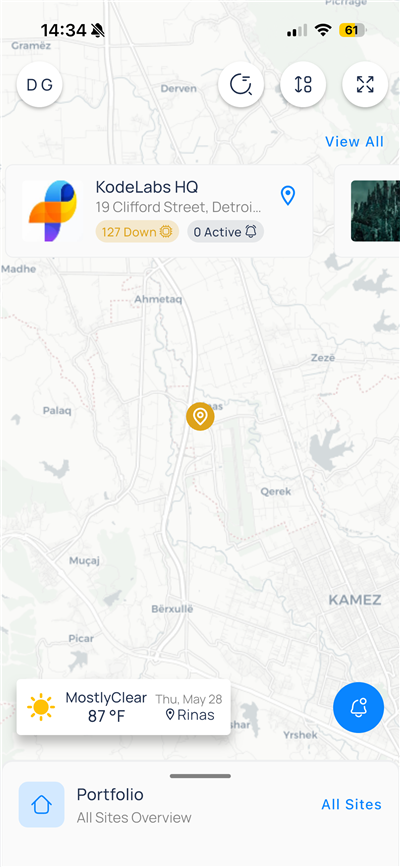 Map focused on a region with KodeLabs HQ card showing 127 Down and 0 Active badges