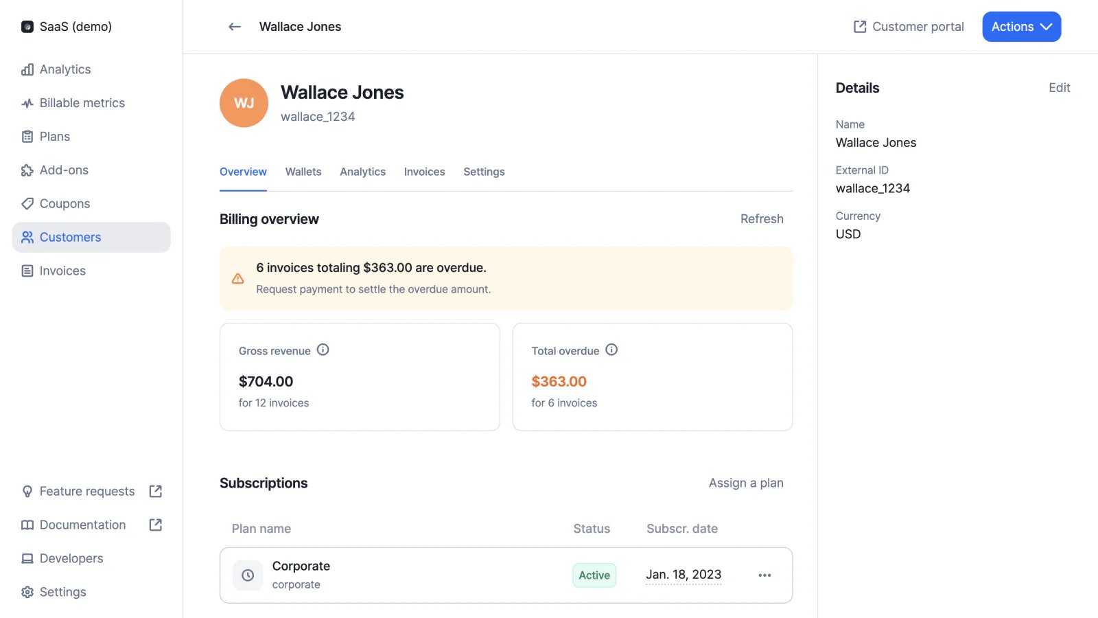 Lago customer billing overview showing gross revenue and outstanding balance.