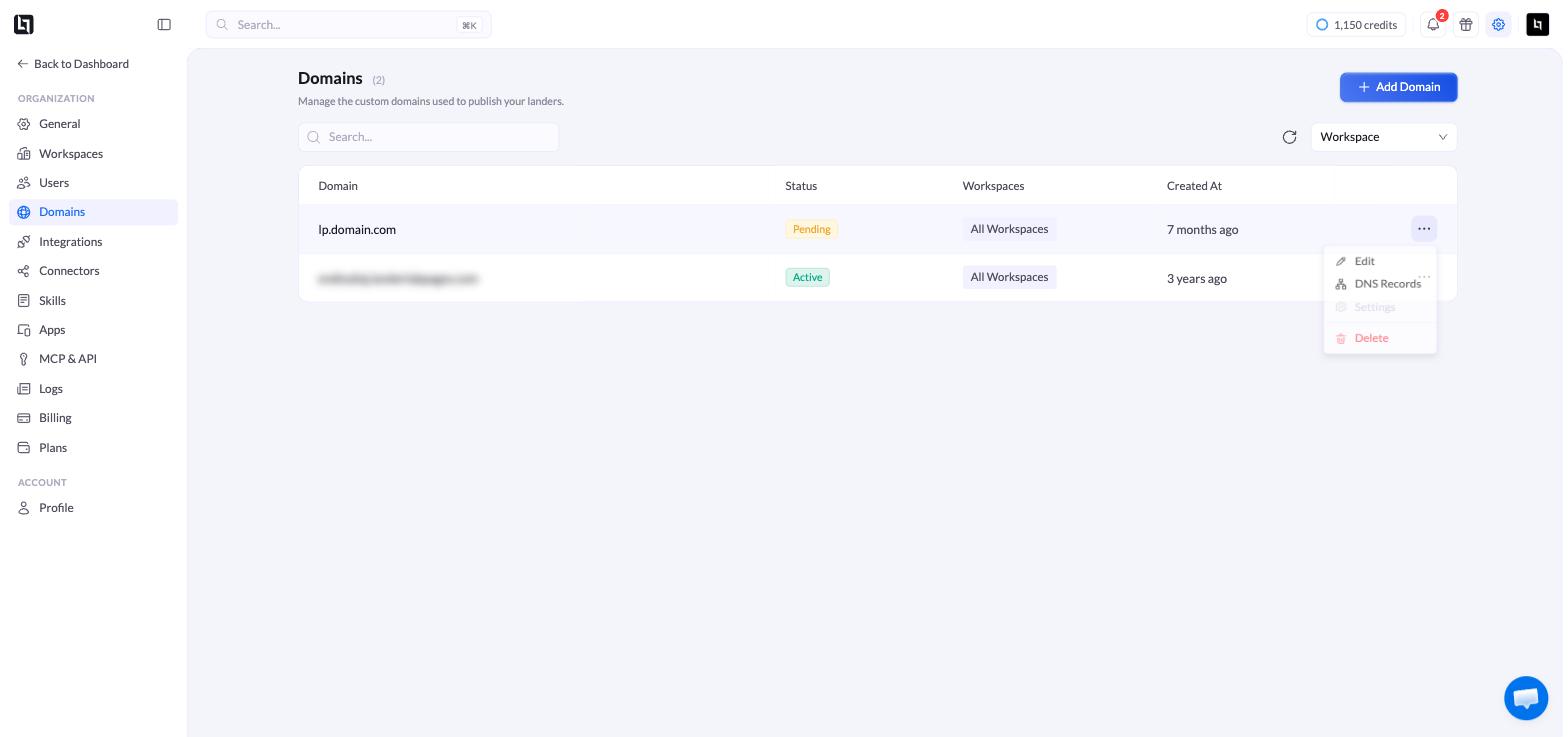 O menu de três pontos na linha de um domínio, mostrando Edit, DNS Records, Settings e Delete