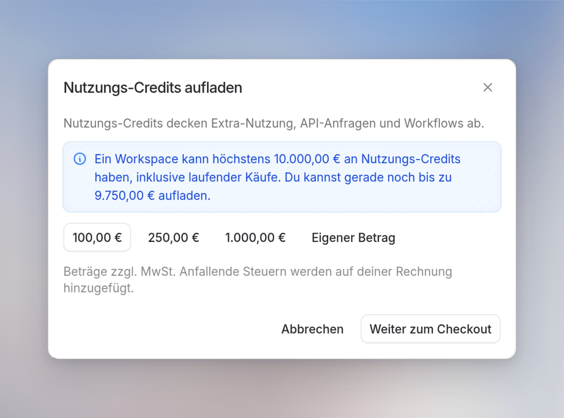 Dialog Nutzungs-Credits aufladen mit 100,00 € ausgewählt, Eigener Betrag und Weiter zum Checkout
