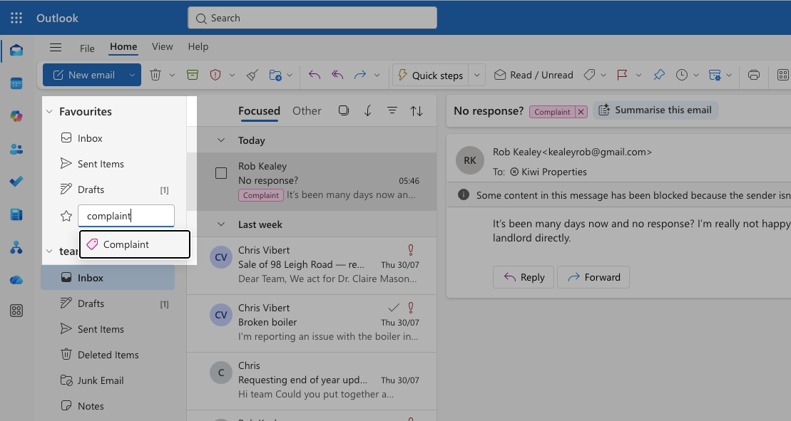Adding the Complaint category to Outlook Favourites