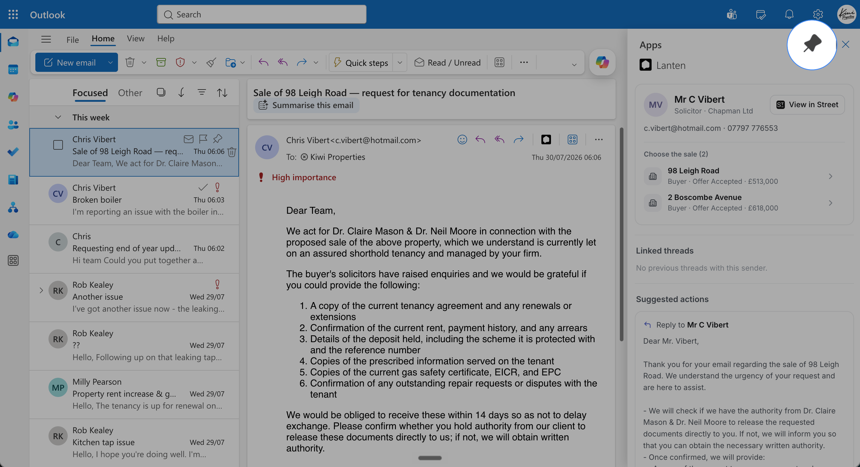 The pin icon highlighted at the top of the Lanten panel in Outlook