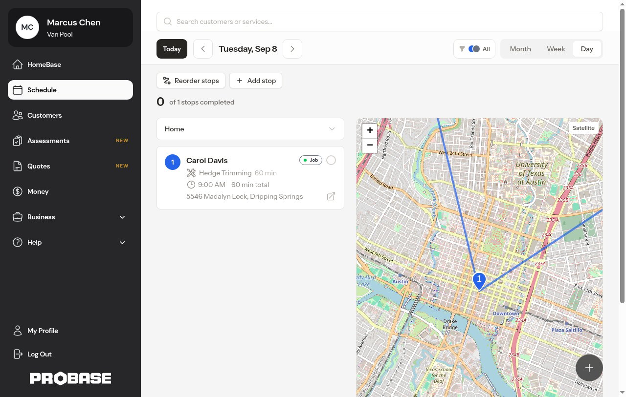 Desktop two-column day view — stop list on the left, route map on the right
