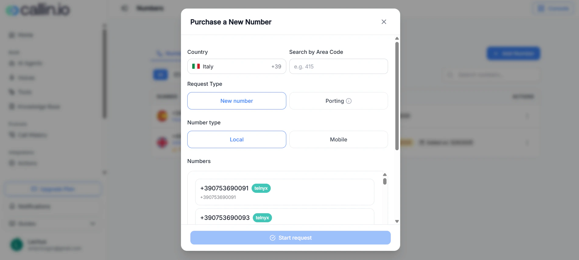 Modulo Purchase a New Number che mostra campi di documentazione specifici per il paese e pulsanti di salvataggio per ogni elemento richiesto
