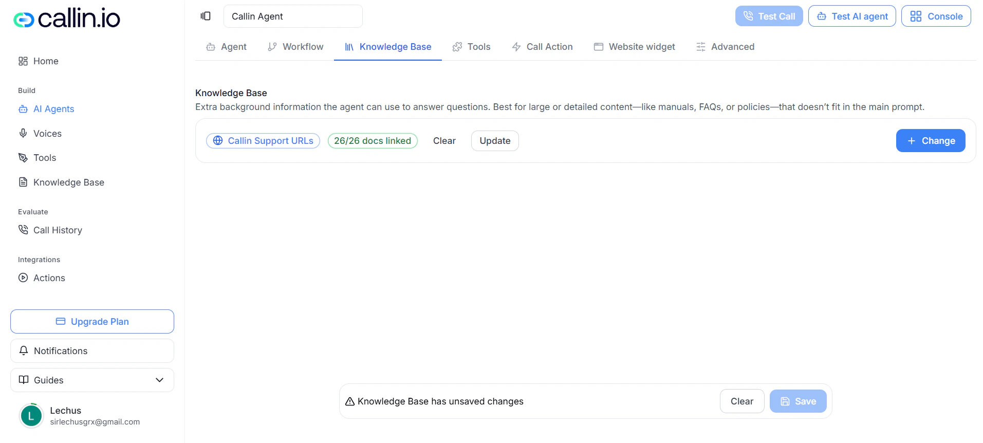 Der Tab Wissensdatenbank mit der verbundenen Quelle, den verfügbaren Aktionen und dem Panel zur Auswahl einer Wissensdatenbank.