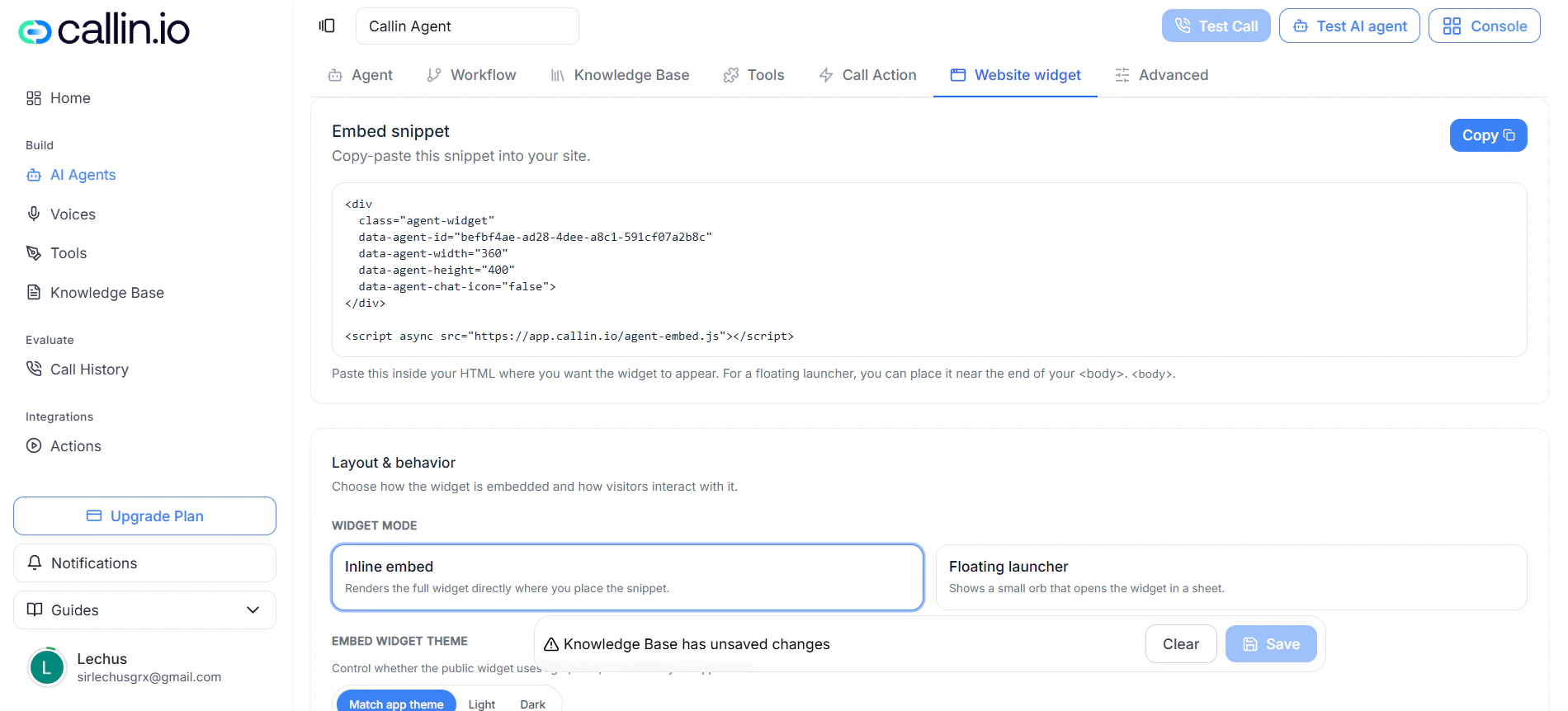 Der Tab Website-Widget mit dem Einbettungssnippet, Layout-Optionen, Gesprächsmodus, Darstellungseinstellungen und Textlabels.