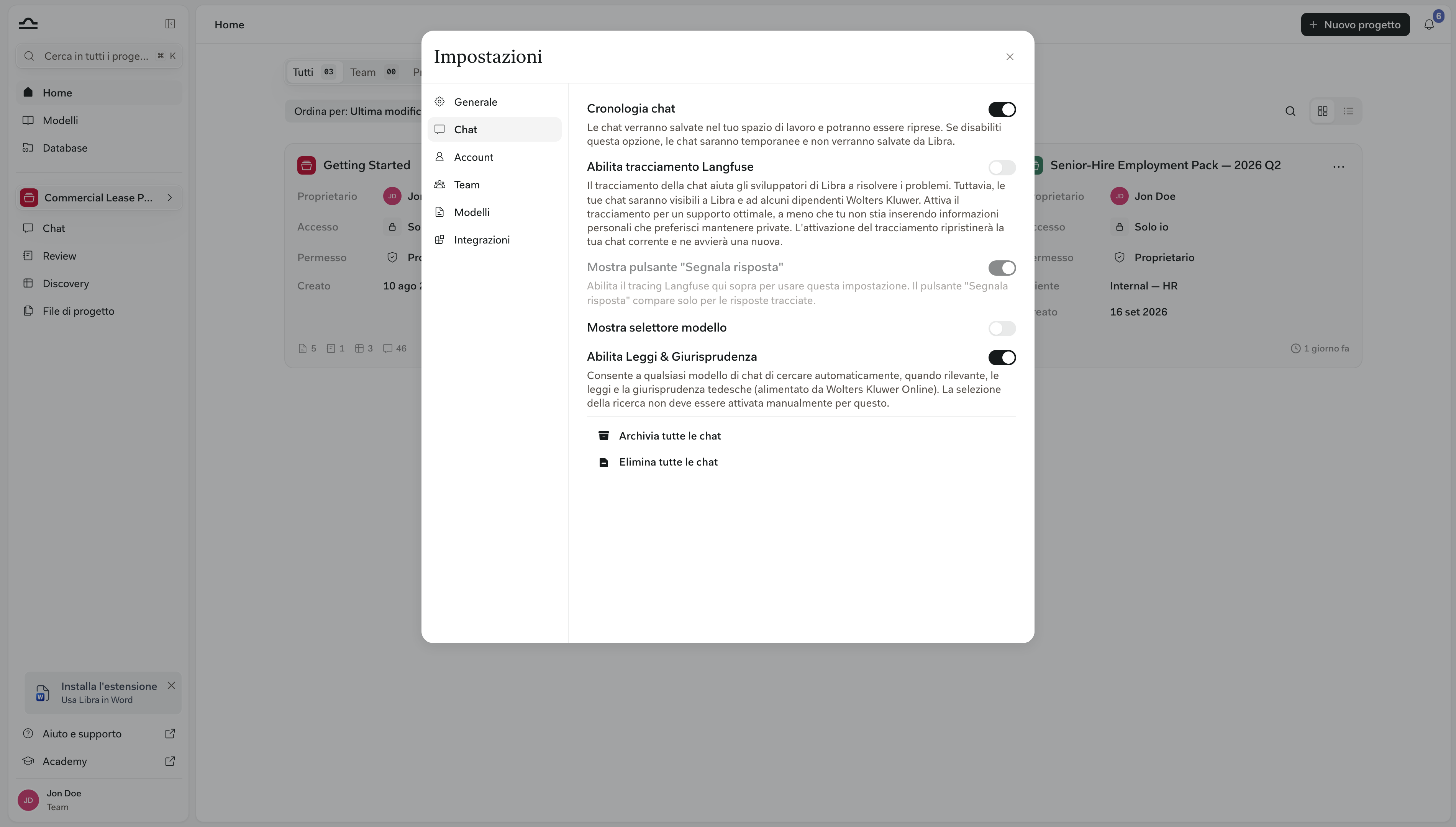 La scheda Chat delle Impostazioni, con Chat History attivata e le azioni Archive All Chats e Delete All Chats sottostanti