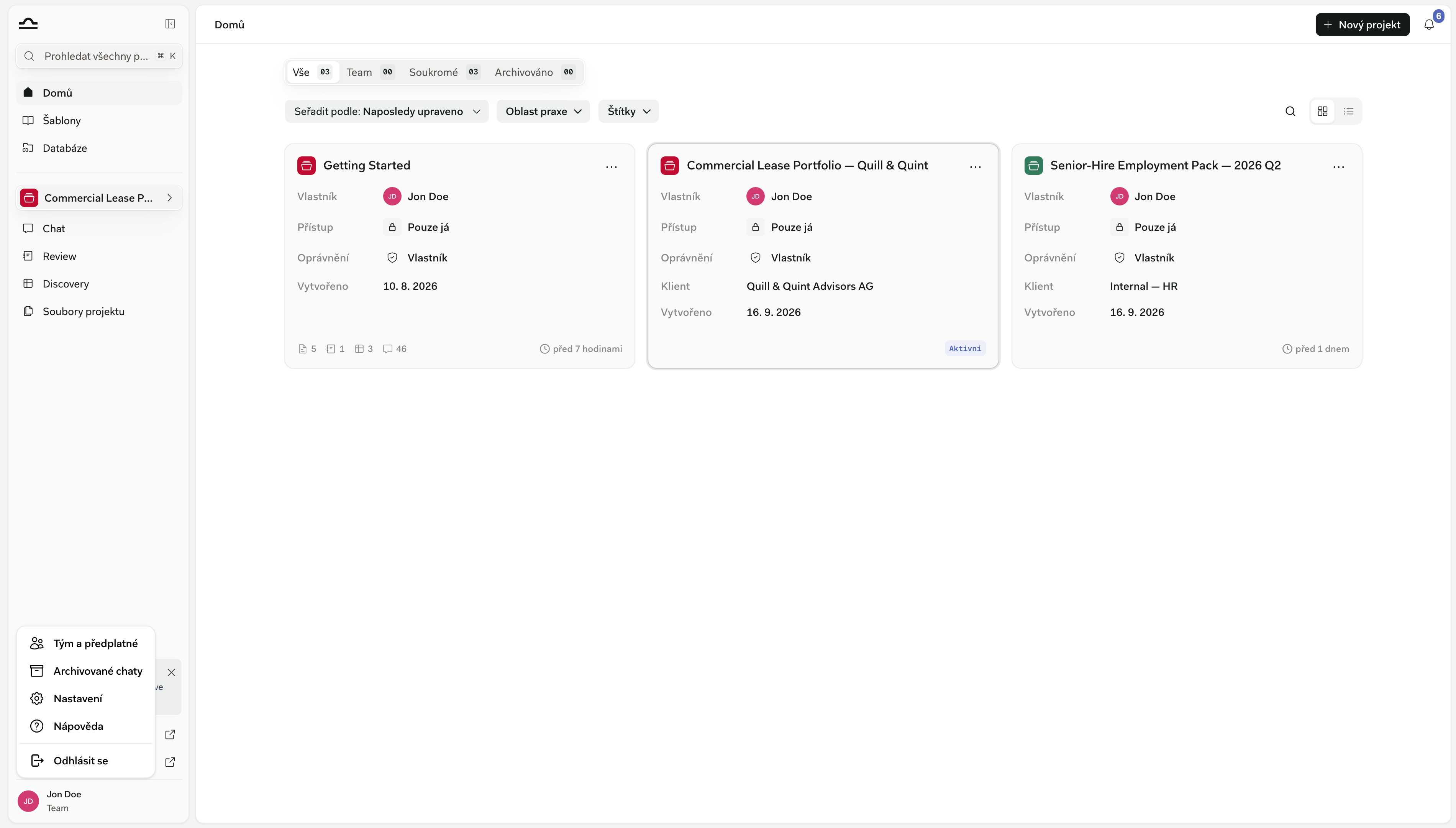 Nabídka profilu ve spodní části postranního panelu se zobrazenými položkami Team & Subscription, Archived Chats, Settings, Help a Sign Out