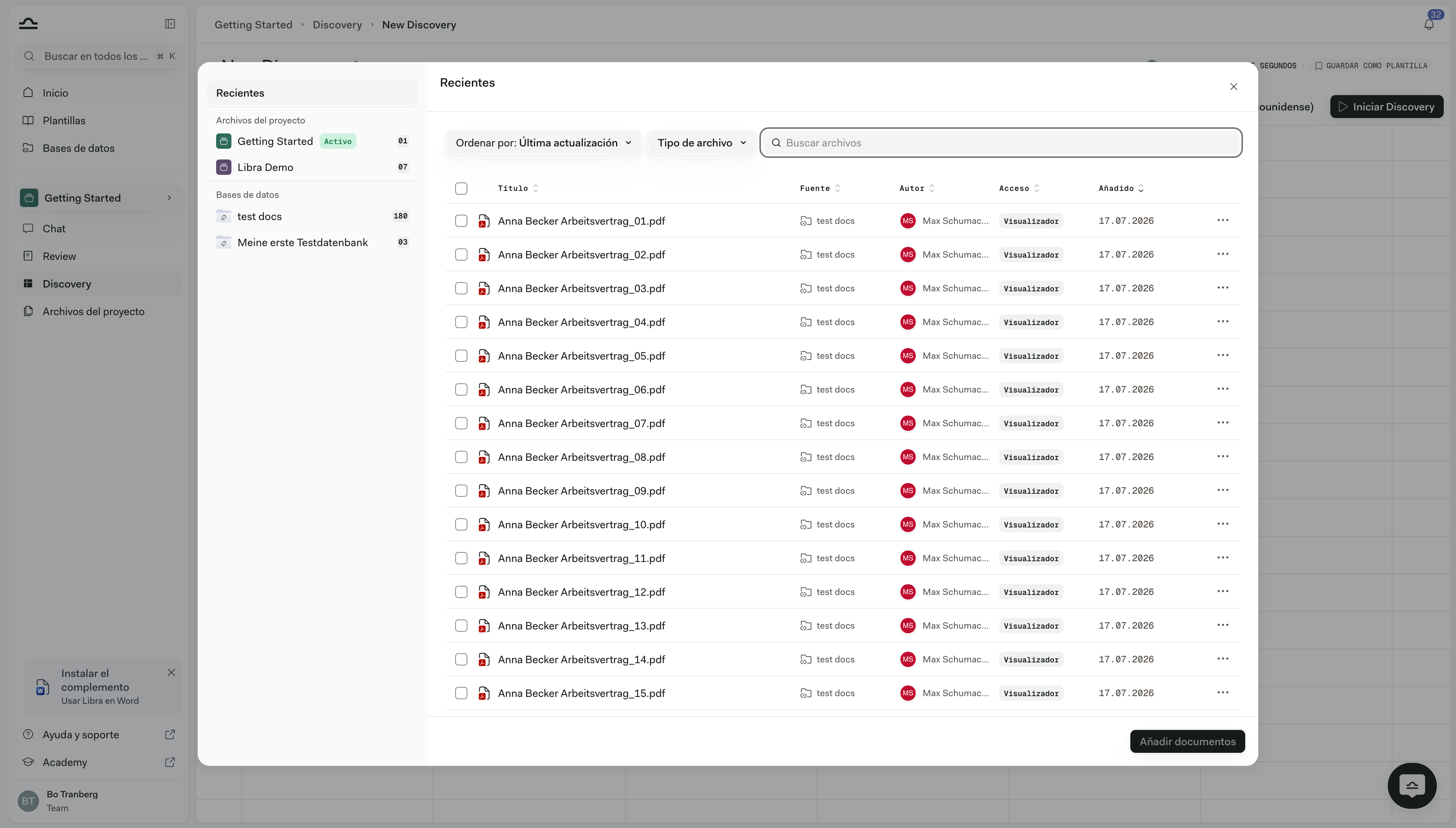 Selector «Añadir documentos» con los archivos del proyecto y la opción «Cargar archivos» en la parte inferior