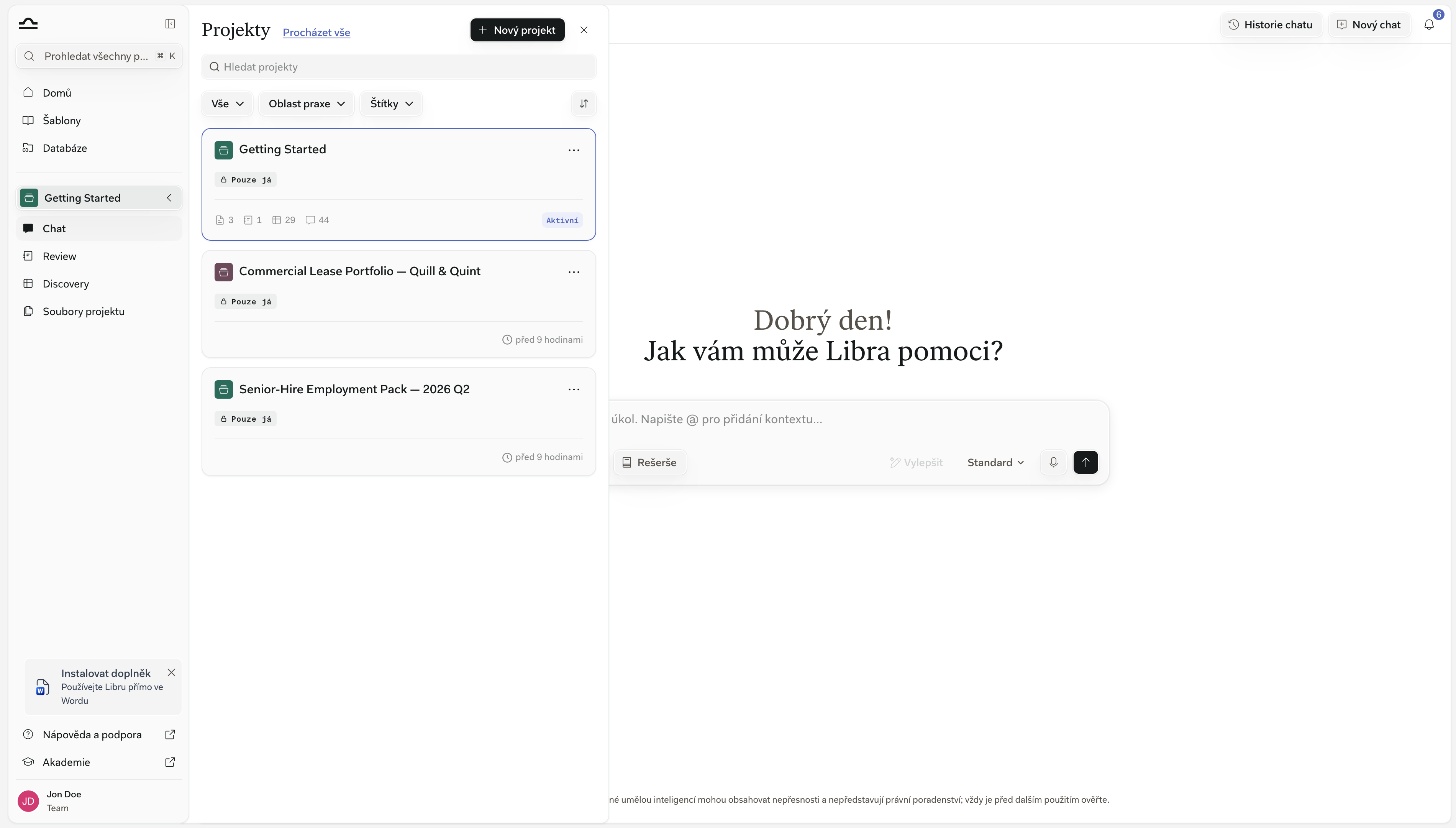 Panel Projekty otevřený vedle postranního panelu se seznamem projektů, které můžete otevřít