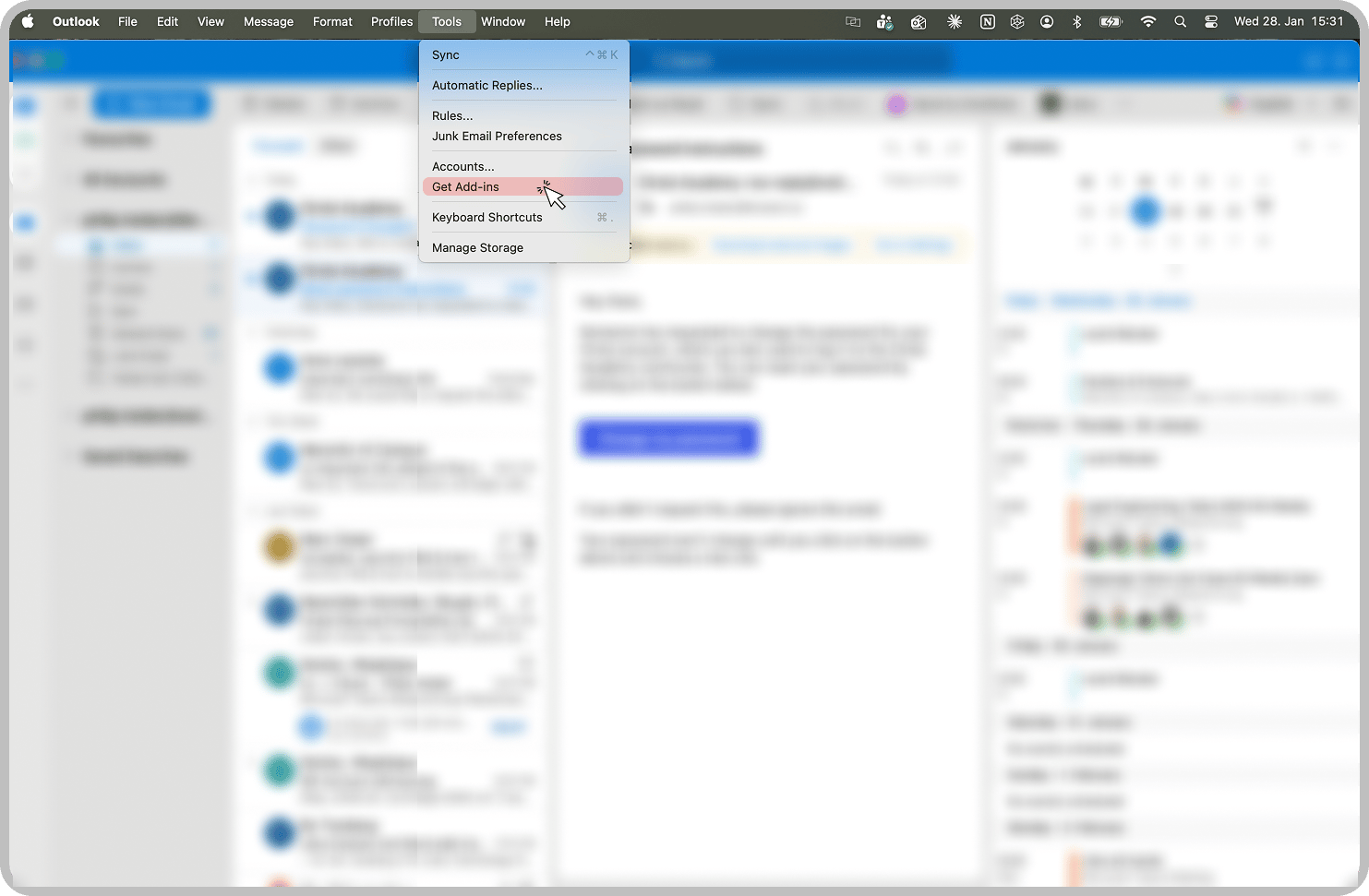 Outlook Tools-Menü mit hervorgehobener Option „Add-Ins abrufen”