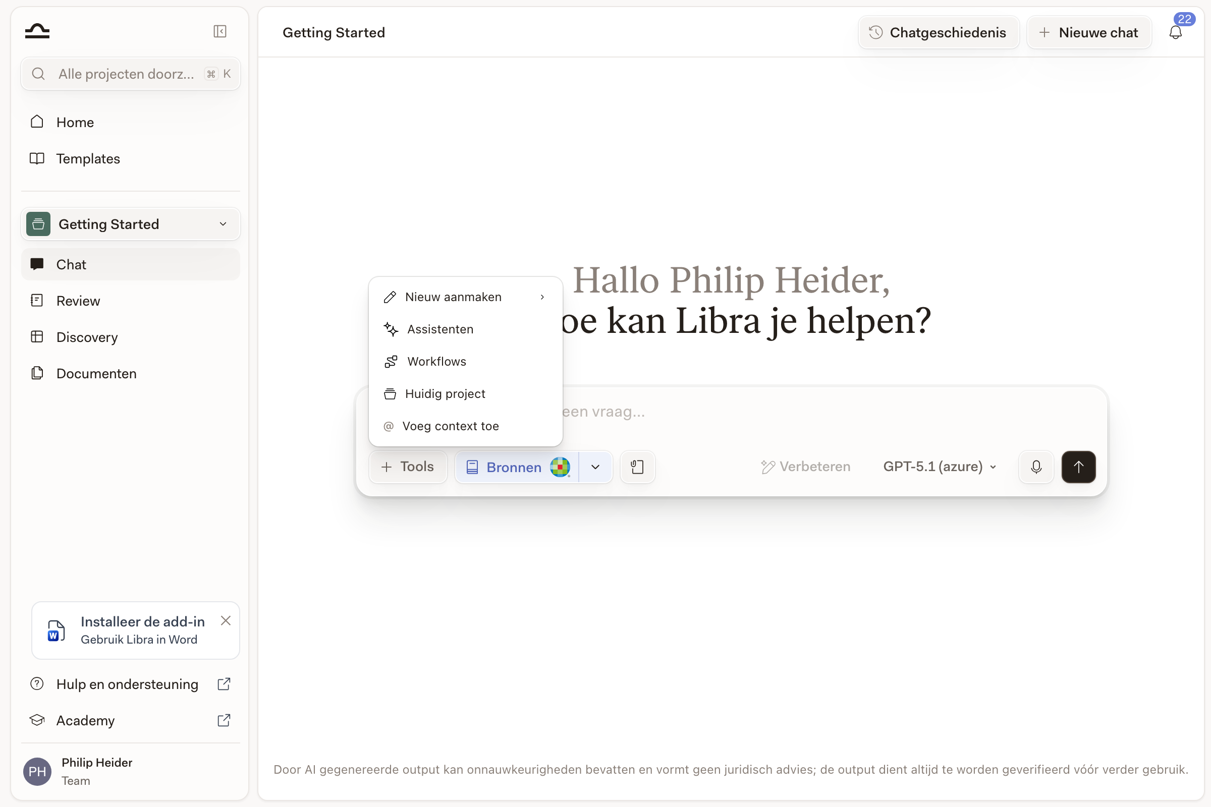 Tools-menu geopend in een Libra-chat met het item Assistants gemarkeerd