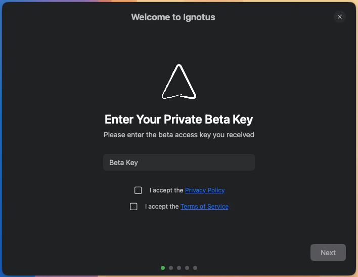 Onboarding screen with invitation key input field.