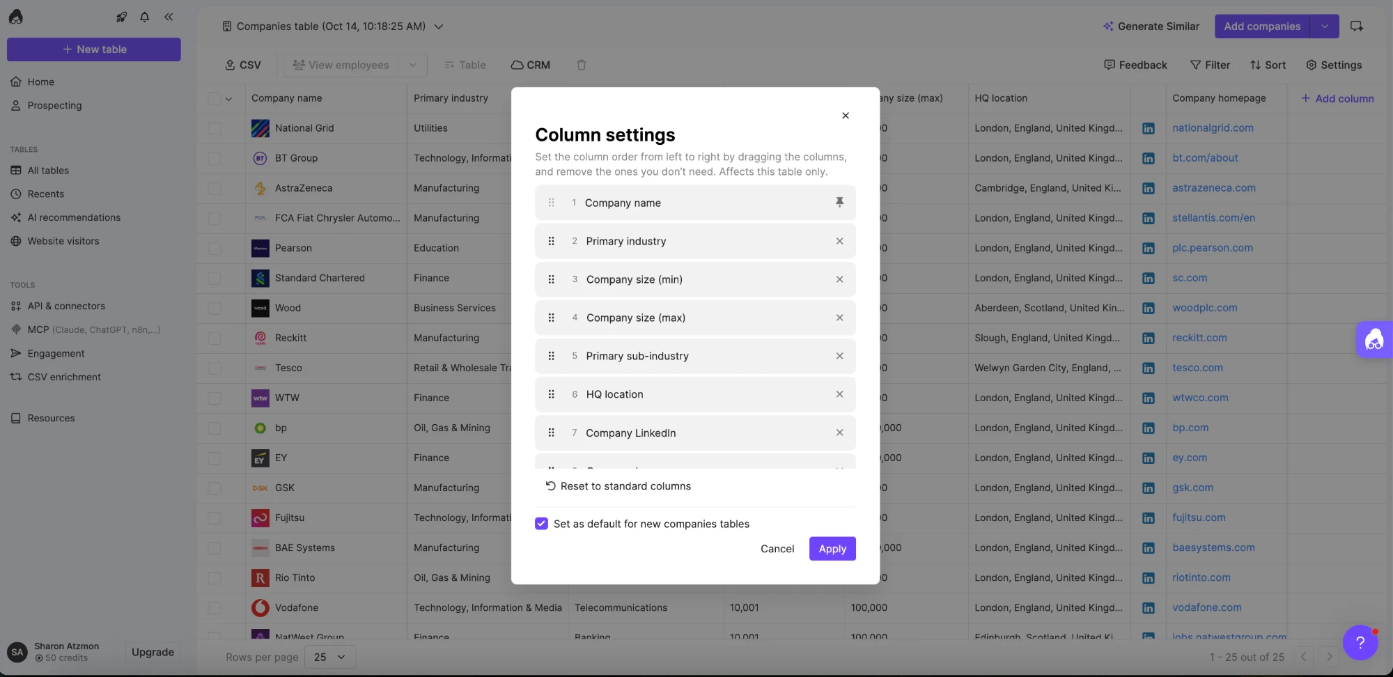 Column settings panel showing the draggable column order with remove buttons, a Reset to standard columns link, and a checkbox to set the layout as default